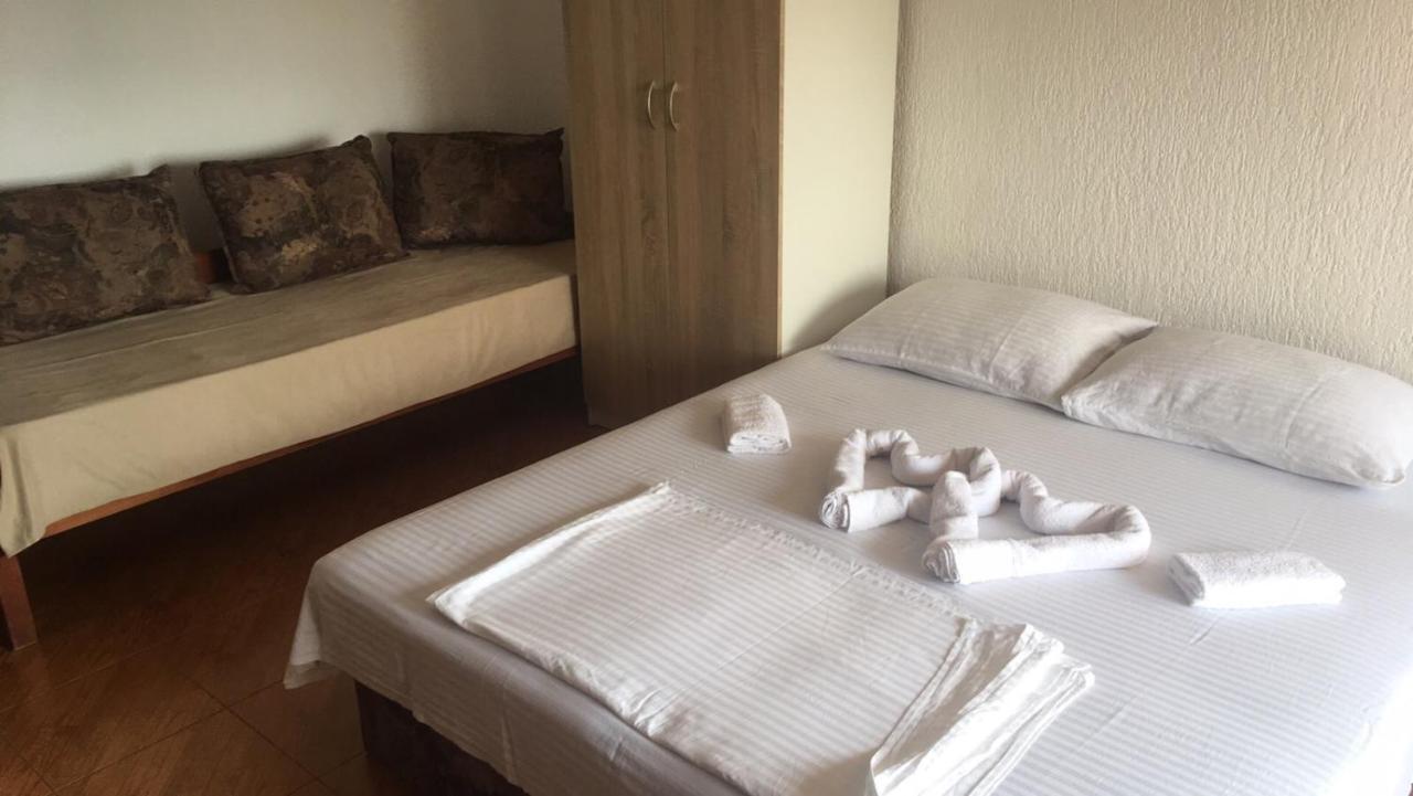 Apartment Klara Бар Екстер'єр фото
