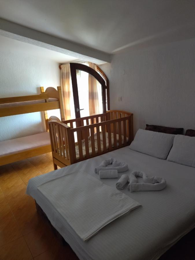 Apartment Klara Бар Екстер'єр фото