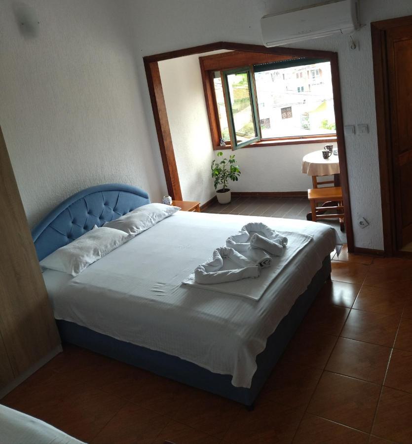 Apartment Klara Бар Екстер'єр фото